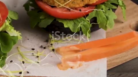 Guilt-free Portobello Bun Burger!