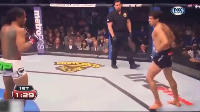 Great MMA kicking moments