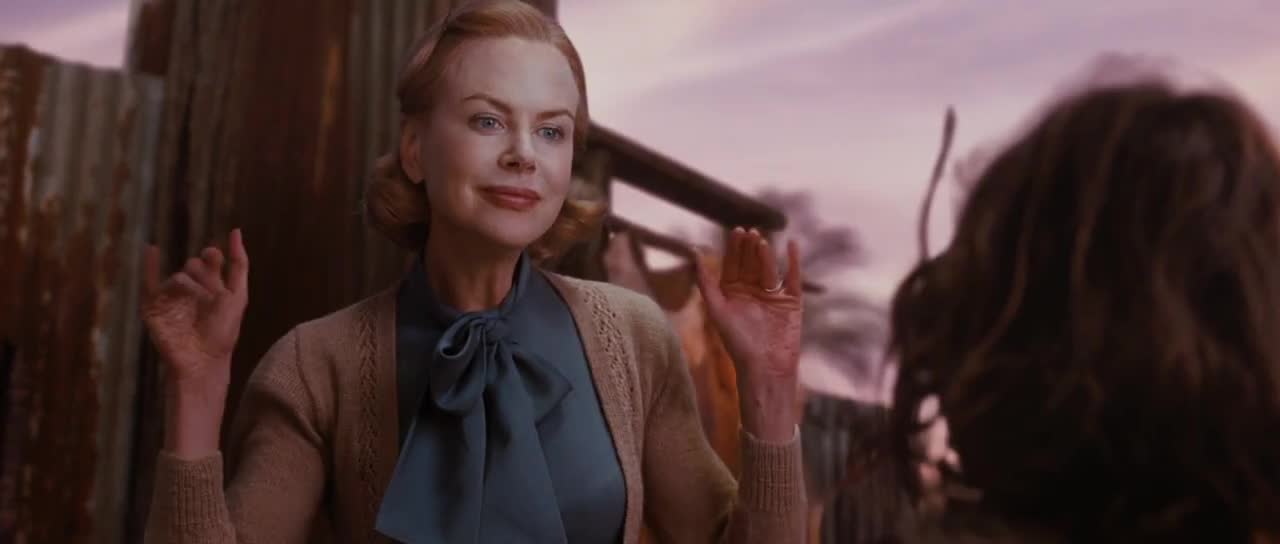 Nicole Kidman sings 'Somewhere Over the Rainbow' in 2008 Australia movie