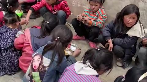 China's poor children are eating