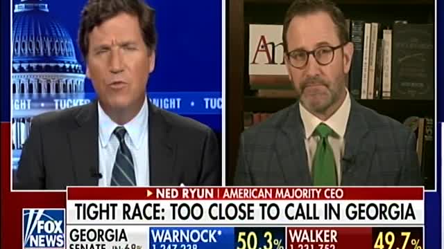 Tucker Carlson calls out GOP incompetence