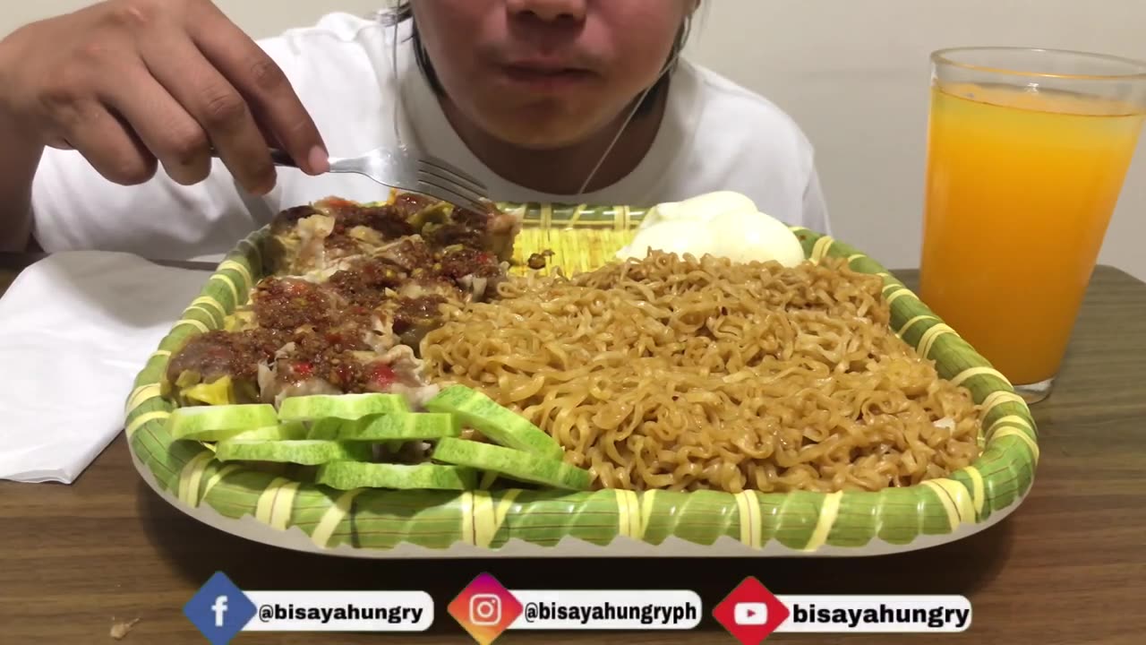 pancit canton mukbang