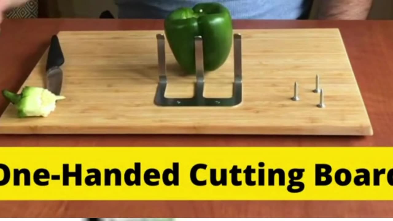 Adaptive Cutting Board | One-Handed Cutting Board