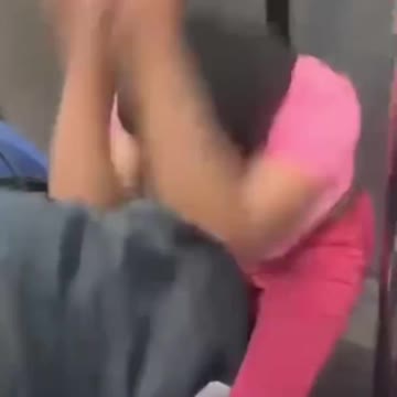 Asian Girl VIOLENTLY Attacked In Philadelphia