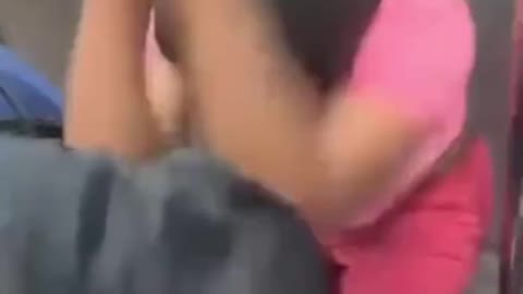 Asian Girl VIOLENTLY Attacked In Philadelphia