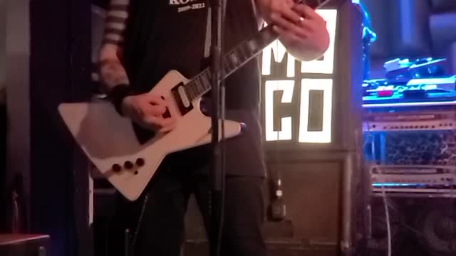 Sumo Cyco "Sleep Tight"