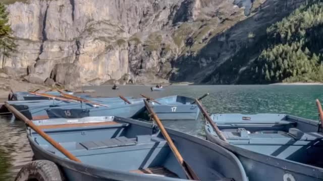 ALPINELAKEOne of the most spectacular lakes in Switzerland has to be the Oeschinensee in Kandersteg.