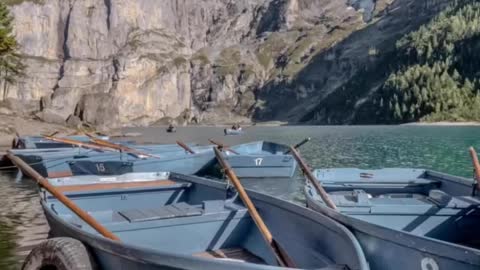 ALPINELAKEOne of the most spectacular lakes in Switzerland has to be the Oeschinensee in Kandersteg.