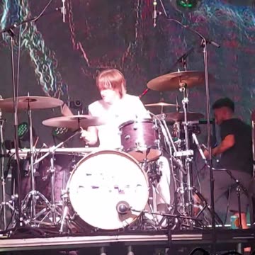 Wyatt Griffith (The Stews) - LIVE @ Avondale (Short)