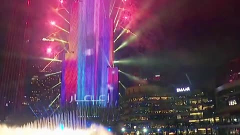 DUBAI LOOKING BEAUTIFUL THIS YEAR!!!🥳🥳🥳#HappyNewYear