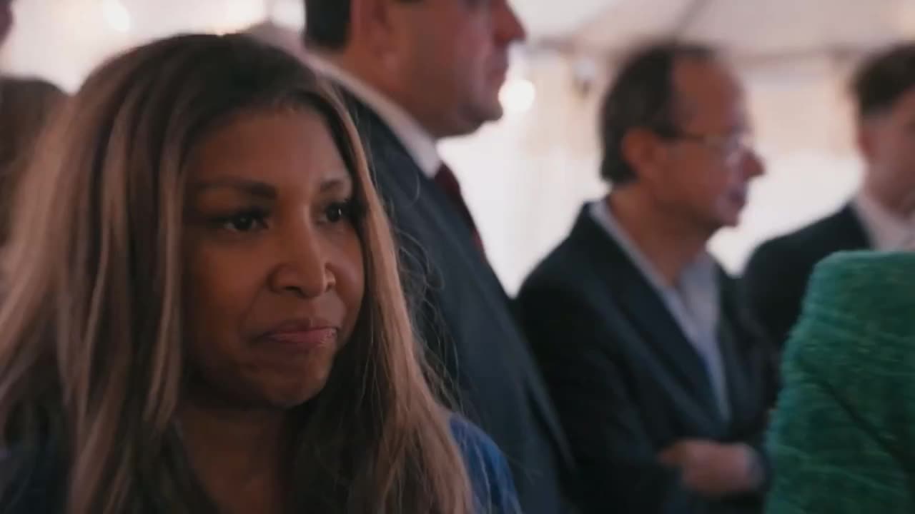 Lynn Patton talk about her experience working with the Trump family for 16 years