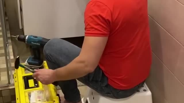 He is really good at his job...😂🤣😆