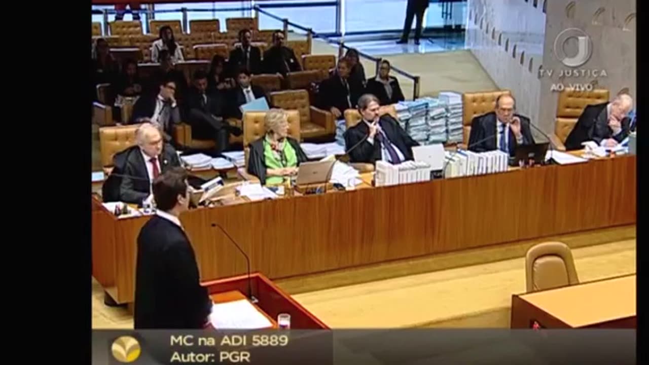 Esses juizes não são técnicos e querem a todo custo sustentar que ás urnas são confiáveis