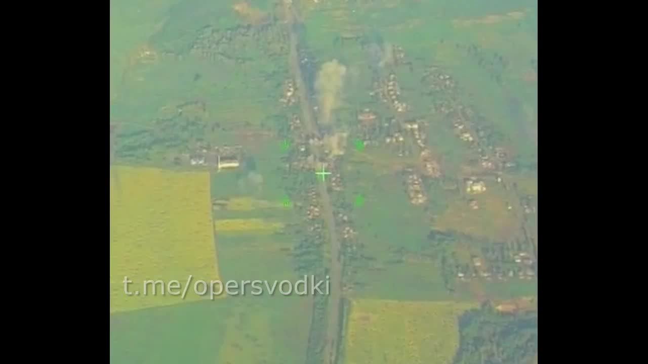 Ukraine War - Footage of battles in the area of ​​Slavyansky district.