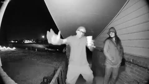 12-4-22 Ring Doorbell Dancing Alex Mauer