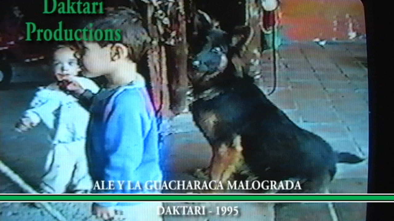 1995 M08 Ale y Kiko con la guacharaca malograda