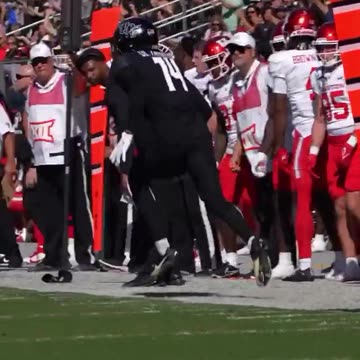 American football, run and score