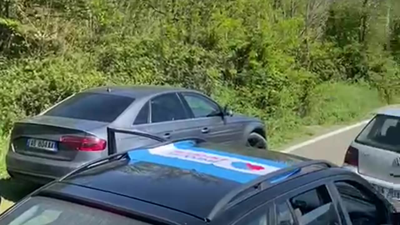 Berisha ne Fushe Arres, banoret dalin dhe e presin ne Gjegjan