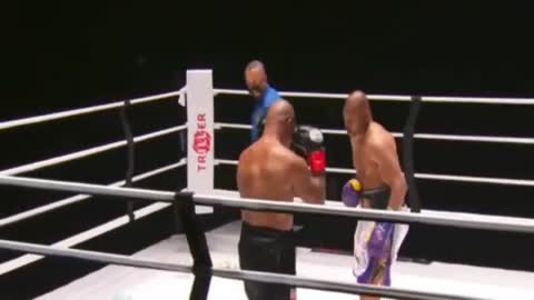 Mike Tyson vs Roy Jones Jr Full Fight