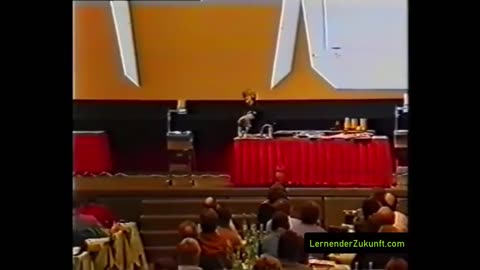 👨‍🎓 Vera Birkenbihl über den Ursprung des Schulsystems.