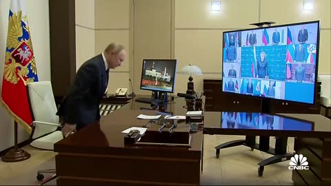 Vladimir Putin addresses Russian people on invasion of Ukraine