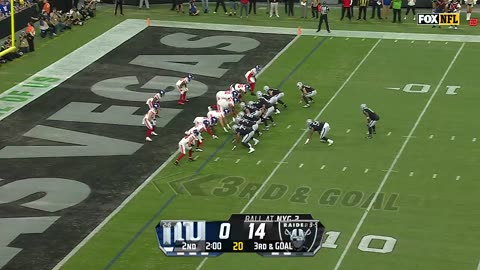 The Las Vegas Raiders On US Sports: Raiders/Giants Highlights