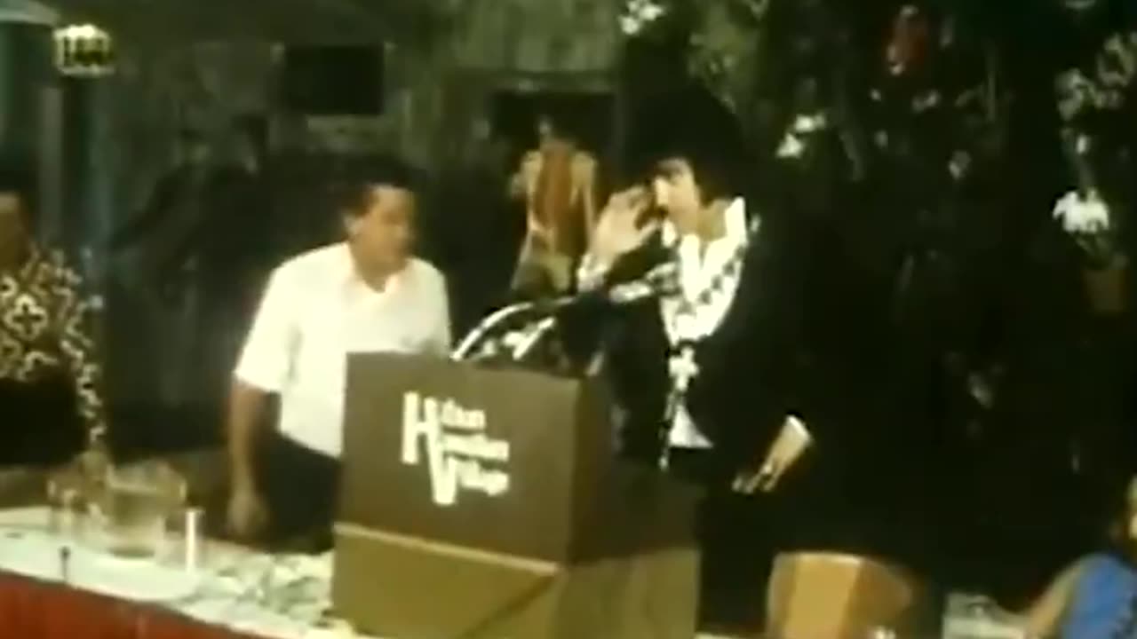 Elvis gives a Press Conference to discuss his coming up 'Aloha from Hawaii Via Satellite' Concert