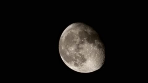 Moon 🌙