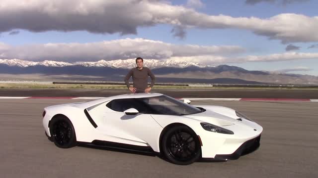 Here's Why the 2017 Ford GT Is Worth $500,000