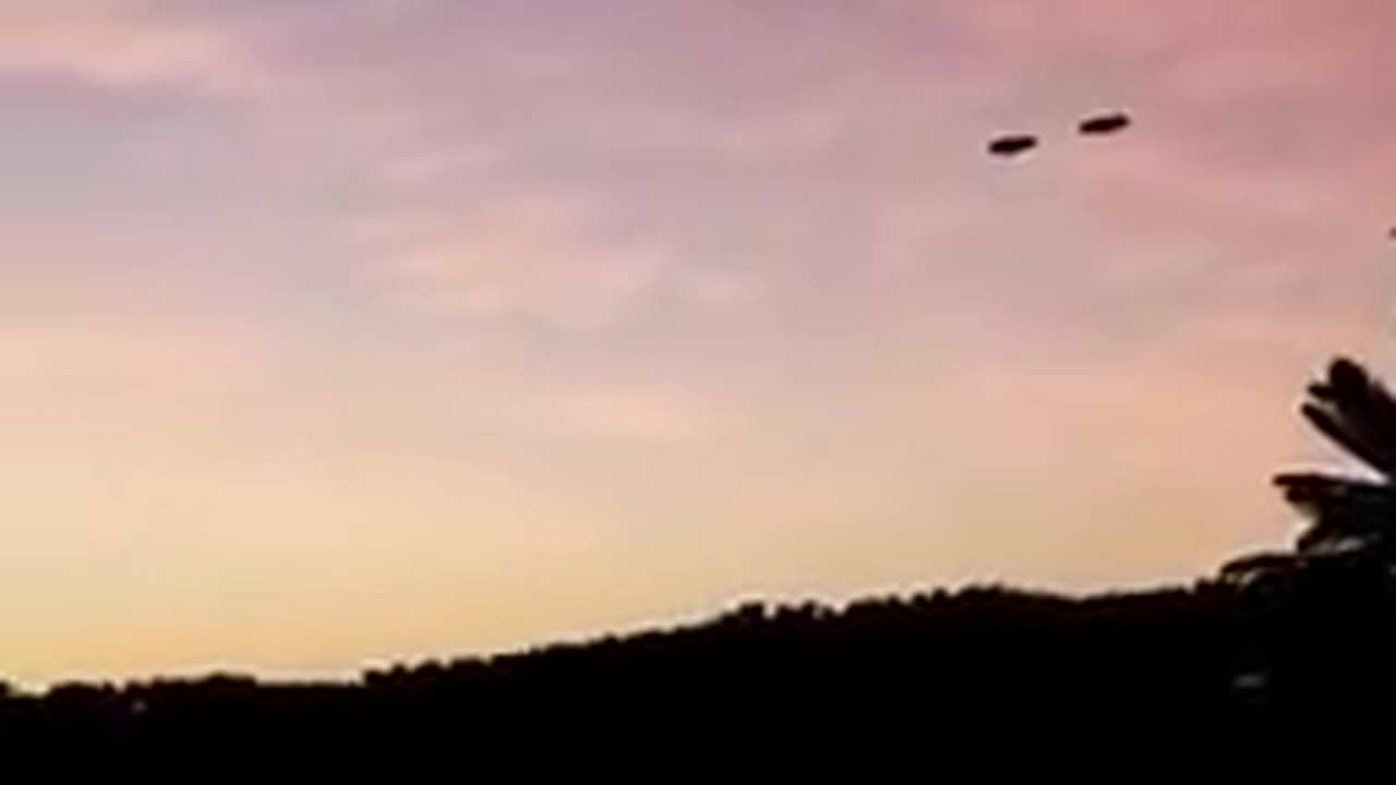 WTF is this? UFO?