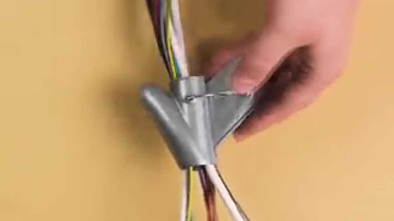 Soldering and wire connections trick