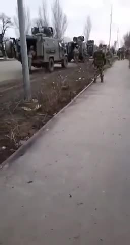 Dozens of Ukrainians Prepare to Enter Bakhmut