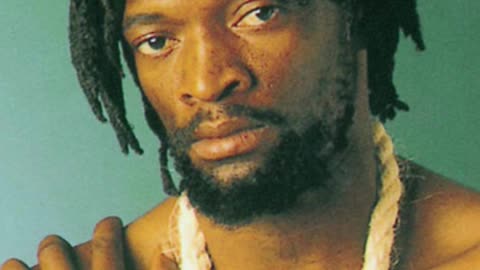 Lucky Dube - PRISONER