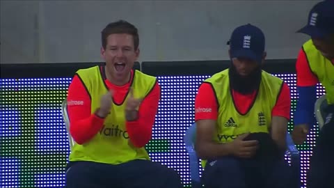 6-6-6 Shahid Afridi vs Chris Woakes