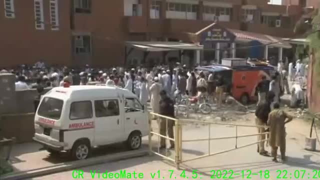Graphic images_ Aftermath of Pakistan bomb blast