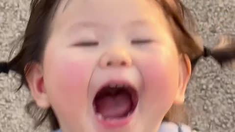 Aufzeichnungen, Baby, wächst langsam auf.