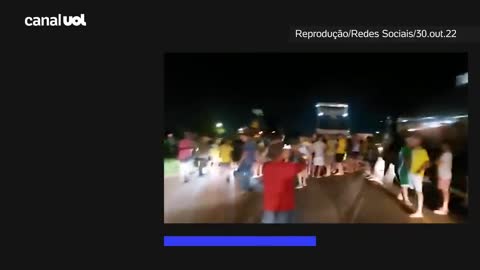Manifestantes fecham BR-163 em MT contra eleição de Lula