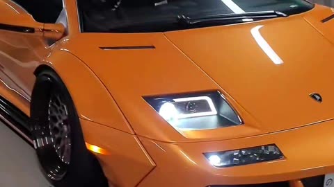 When the one of one Lamborghini Diablo pulls up to the secret underground Tokyo meet 🥵🥵🥵🥵🥵