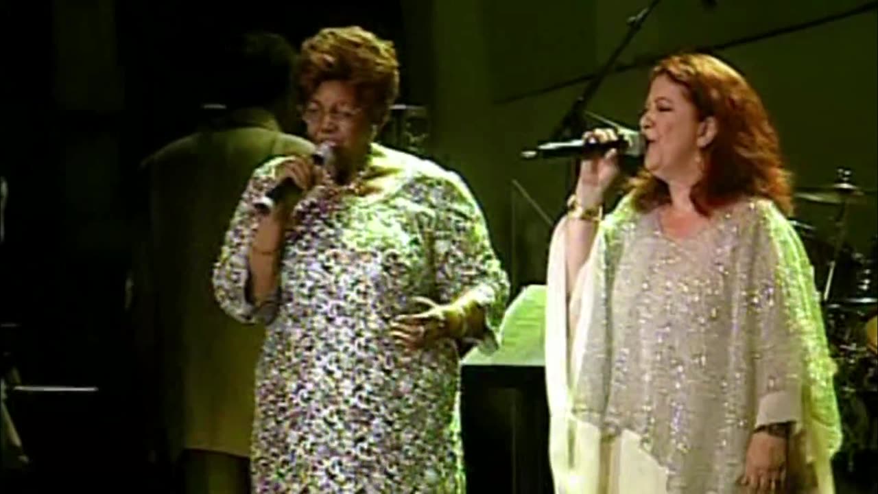 74 - Beth Carvalho e Dona Ivone - Mas Quem Disse Que Eu te Conheço / Acreditar