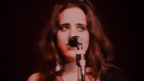 Laura Nyro - Wedding Bell Blues - Poverty Train = Live Music Video Monterey Pop Festival 1967 (67007)