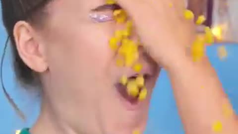 Amazing gadget for corn kernels