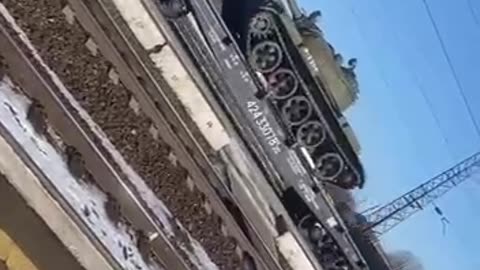 Russia is Now Sending T54s to Ukraine