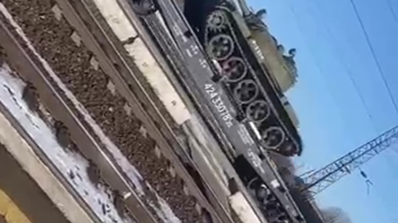 Russia is Now Sending T54s to Ukraine