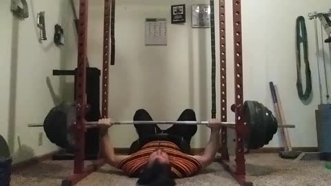 Colossus Bench Shirt Floor Pin Press