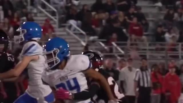 Made this snag look easy 😮💨 (legendarysportsmediaIG) #interception