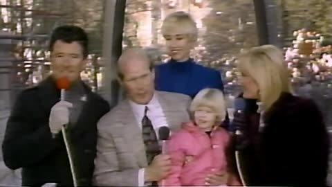 November 22, 1990 - Terry Bradshaw & His Family on Thanksgiving Day