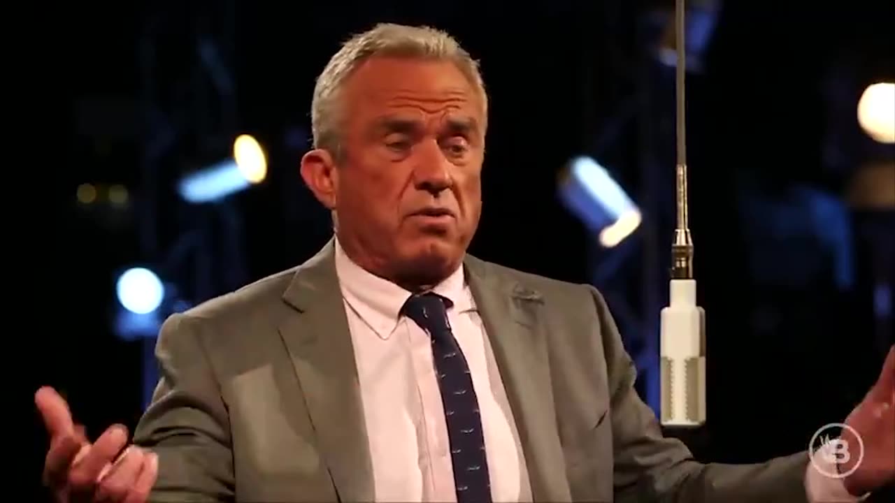 RFK Jr - The WEF is a billionaires boys' club, that's arranging the world to shift wealth upward