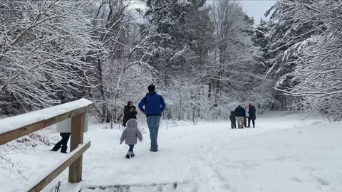SNOW
