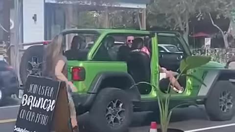 😂😂😂 #funny #fails #shorts #viral #idiotsfolder #sexy #dance #fun