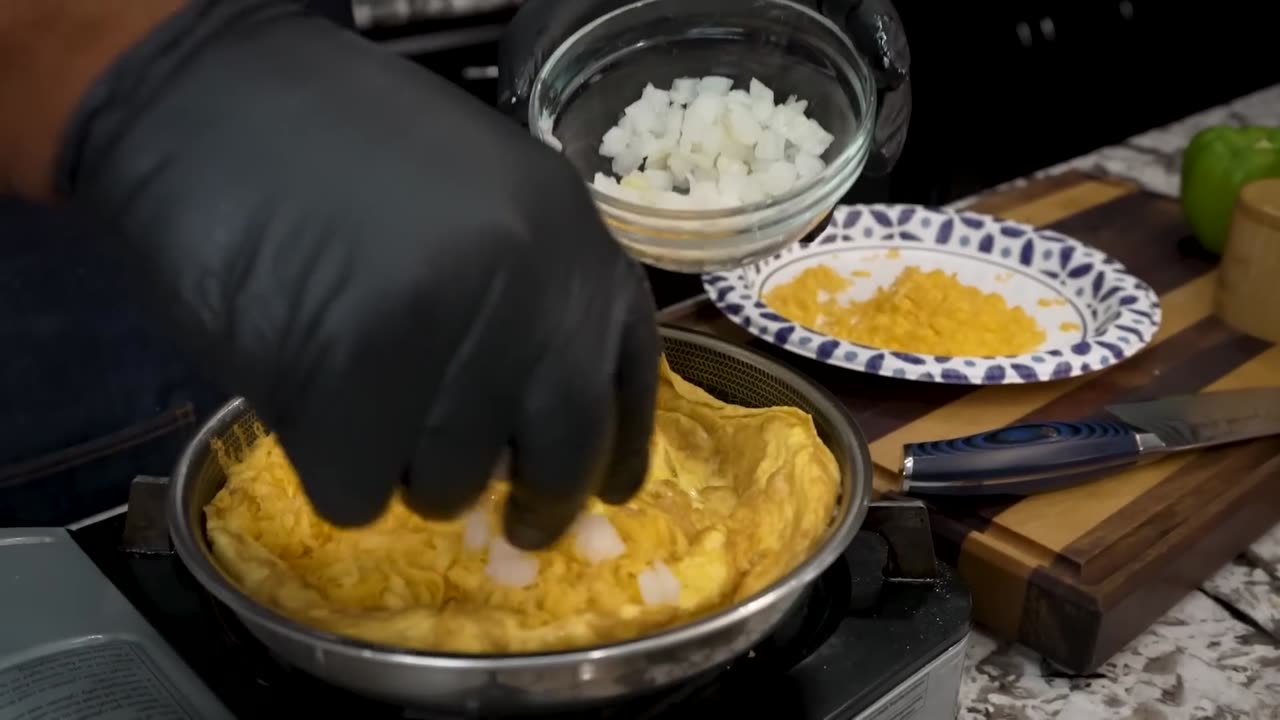 Omelett Country Style & Traditional Technique